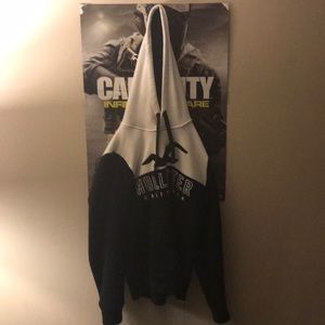 Black and white Hollister hoodie